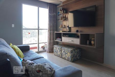 Sala de apartamento à venda com 2 quartos, 50m² em Vila Carmosina, São Paulo