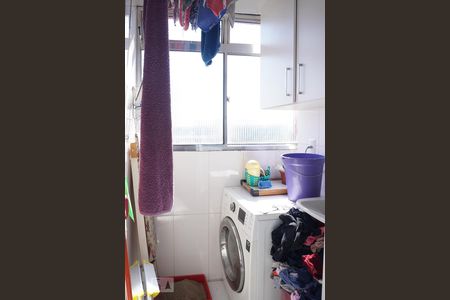 Lavanderia de apartamento à venda com 2 quartos, 50m² em Vila Carmosina, São Paulo