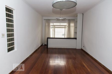 Sala de casa à venda com 3 quartos, 341m² em Vila Mazzei, São Paulo