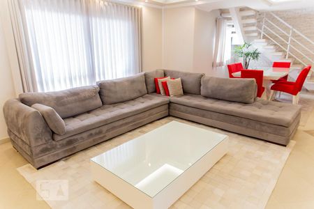 Sofá de apartamento à venda com 4 quartos, 300m² em Vila Guiomar, Santo André