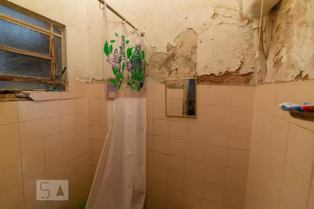 Casa à venda com 600m², 7 quartos e 2 vagas Casa à venda com 600m², 7 quartos e 2 vagasBanheiro de Serviço