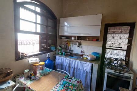 Casa à venda com 600m², 7 quartos e 2 vagas Casa à venda com 600m², 7 quartos e 2 vagasCozinha 3