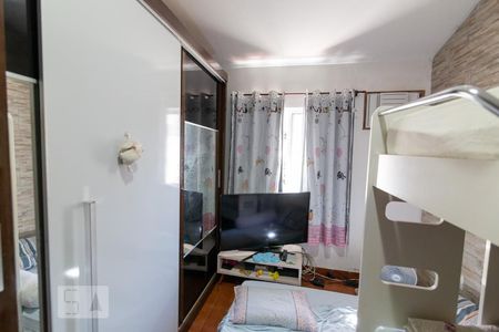 Casa à venda com 600m², 7 quartos e 2 vagas Casa à venda com 600m², 7 quartos e 2 vagasQuarto 6