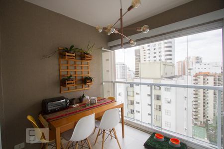 Varanda de kitnet/studio para alugar com 1 quarto, 35m² em Santo Amaro, São Paulo