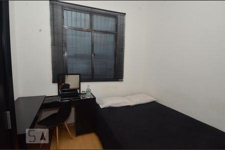 Quarto de apartamento para alugar com 2 quartos, 65m² em Copacabana, Rio de Janeiro