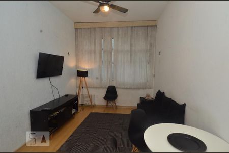 Sala de apartamento à venda com 2 quartos, 65m² em Copacabana, Rio de Janeiro