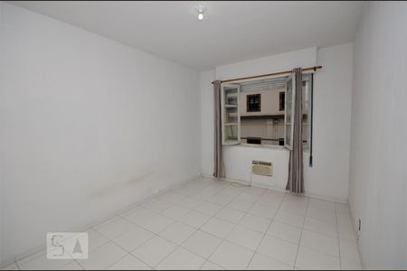 Studio para alugar com 27m², 1 quarto e sem vagaQuarto