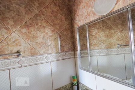 Banheiro Social de casa à venda com 3 quartos, 170m² em Vila Nova Mazzei, São Paulo