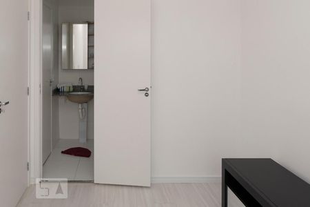 Suíte de apartamento para alugar com 2 quartos, 35m² em Vila Paulista, São Paulo