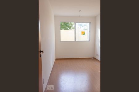 Sala de apartamento para alugar com 2 quartos, 45m² em Campo Grande, Rio de Janeiro