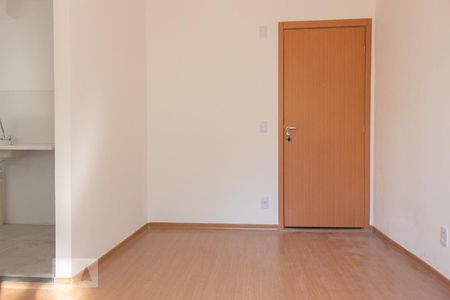 Sala de apartamento para alugar com 2 quartos, 45m² em Campo Grande, Rio de Janeiro