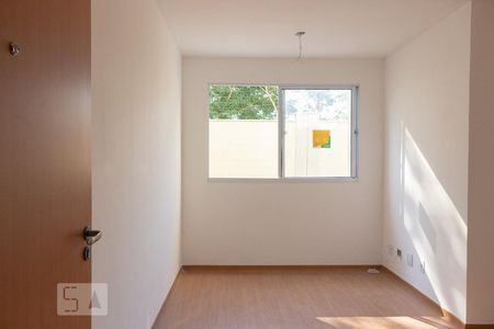 Sala de apartamento para alugar com 2 quartos, 45m² em Campo Grande, Rio de Janeiro