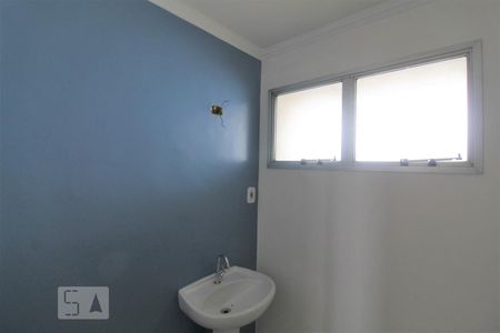 Banheiro social de apartamento à venda com 1 quarto, 40m² em Vila Helena, São Bernardo do Campo