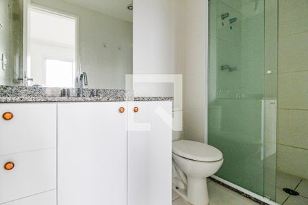 Banheiro de apartamento para alugar com 1 quarto, 31m² em Santo Amaro, São Paulo