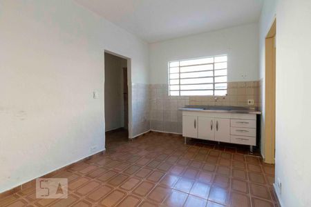 Cozinha de casa para alugar com 1 quarto, 50m² em Vila Granada, São Paulo