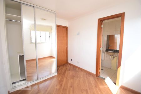 Quarto Suíte de apartamento para alugar com 2 quartos, 50m² em Sul (águas Claras), Brasília