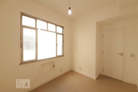 Quarto 1 de apartamento para alugar com 2 quartos, 70m² em Todos Os Santos, Rio de Janeiro