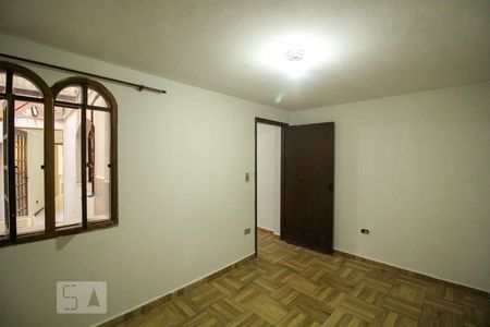 Quarto 1 de casa para alugar com 2 quartos, 50m² em Vila Pereira Barreto, São Paulo