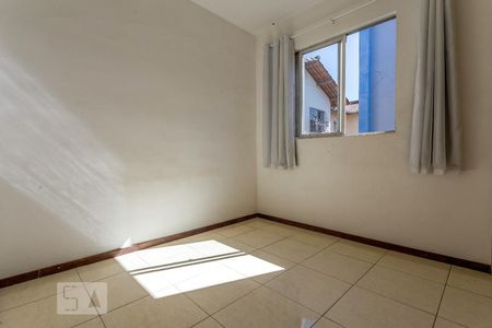 Quarto de apartamento à venda com 2 quartos, 48m² em Copacabana, Belo Horizonte