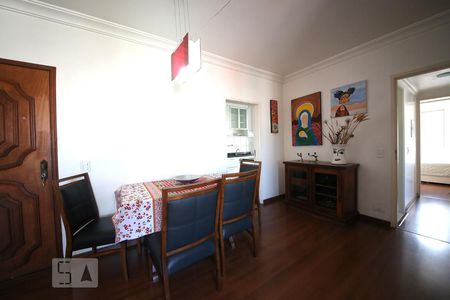 Sala de apartamento para alugar com 3 quartos, 75m² em Vila Gertrudes, São Paulo