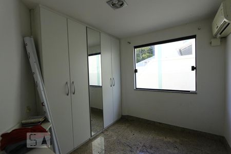 quarto  de casa à venda com 3 quartos, 200m² em Taquara, Rio de Janeiro