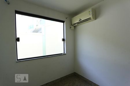 quarto  de casa à venda com 3 quartos, 200m² em Taquara, Rio de Janeiro