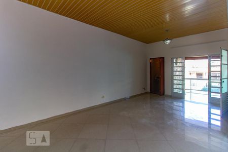 Sala de casa à venda com 3 quartos, 256m² em Parque Maria Luiza, São Paulo