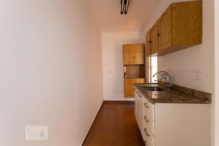 Cozinha de apartamento para alugar com 2 quartos, 52m² em Saúde, São Paulo