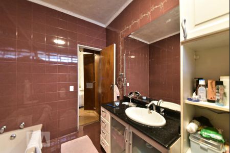 Casa para alugar com 550m², 4 quartos e 6 vagas Casa para alugar com 550m², 4 quartos e 6 vagasBanheiro da Suíte 3