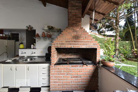 Casa para alugar com 550m², 4 quartos e 6 vagas Casa para alugar com 550m², 4 quartos e 6 vagasChurrasqueira