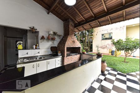 Casa para alugar com 550m², 4 quartos e 6 vagas Casa para alugar com 550m², 4 quartos e 6 vagasChurrasqueira