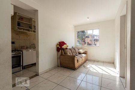 Sala de apartamento à venda com 3 quartos, 52m² em Parque Pinheiros, Taboão da Serra