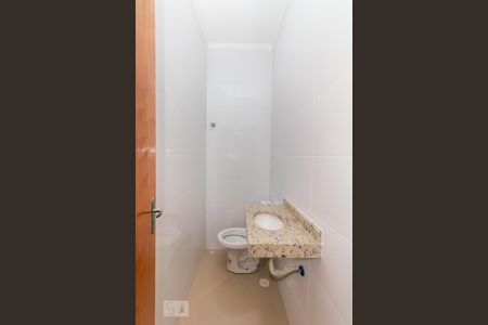 Lavabo de casa à venda com 3 quartos, 130m² em Vila Mazzei, São Paulo