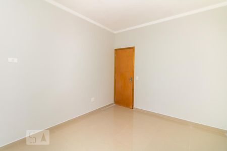 Suíte de casa à venda com 3 quartos, 130m² em Vila Mazzei, São Paulo