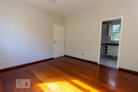 Sala de apartamento para alugar com 3 quartos, 60m² em Jardim Leblon, Belo Horizonte