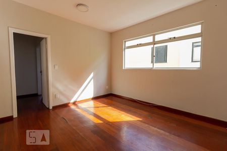 Sala de apartamento para alugar com 3 quartos, 60m² em Jardim Leblon, Belo Horizonte