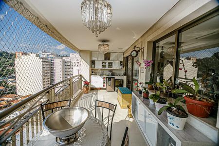 Varanda de apartamento para alugar com 4 quartos, 300m² em Icaraí, Niterói