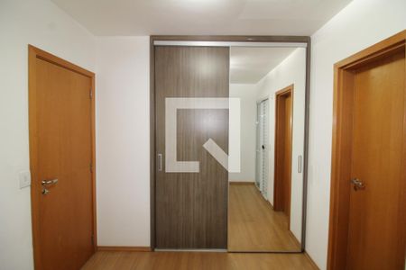 Quarto 1 de apartamento para alugar com 2 quartos, 57m² em Santa Teresinha, São Paulo