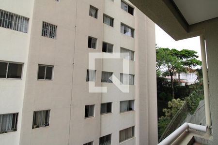 Sala - Varanda de apartamento para alugar com 2 quartos, 57m² em Santa Teresinha, São Paulo