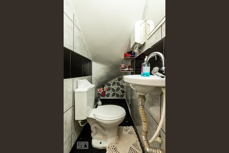 Lavabo  de casa à venda com 3 quartos, 125m² em Itaquera, São Paulo