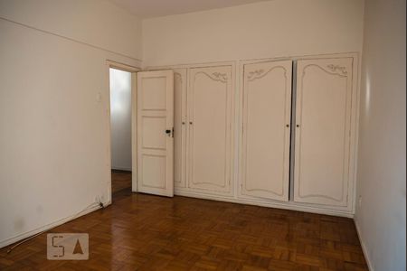 Quarto 1 de apartamento à venda com 3 quartos, 230m² em Copacabana, Rio de Janeiro