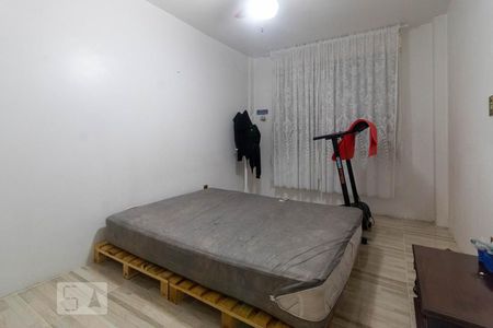 Quarto 2 de apartamento para alugar com 2 quartos, 60m² em Cristal, Porto Alegre