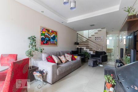Sala de Estar de casa de condomínio à venda com 3 quartos, 189m² em Teresópolis, Porto Alegre
