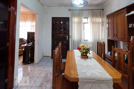 Sala de casa à venda com 2 quartos, 251m² em Jardim Peri, Osasco