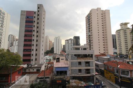 Vista de apartamento para alugar com 1 quarto, 39m² em Indianópolis, São Paulo