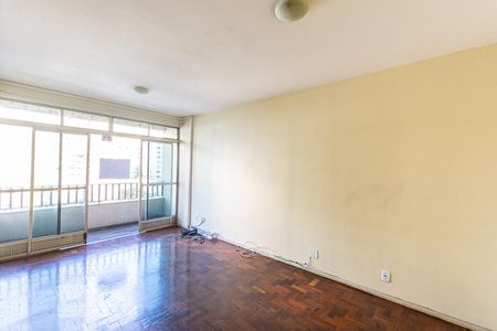 Apartamento à venda com 80m², 3 quartos e 1 vagaSala