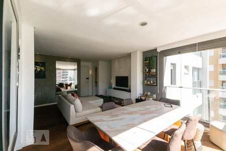 Sala de apartamento para alugar com 2 quartos, 82m² em Vila Olímpia, São Paulo