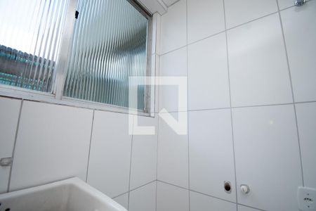 lavanderia de apartamento à venda com 1 quarto, 44m² em Ouro Branco, Novo Hamburgo