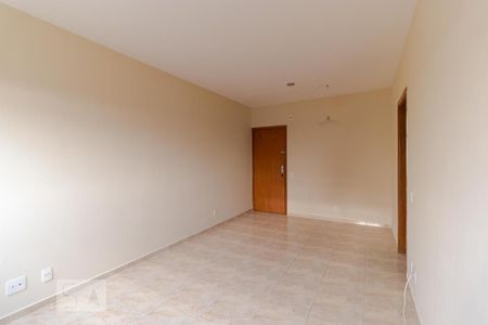 Salas de apartamento para alugar com 2 quartos, 75m² em Centro, Campinas