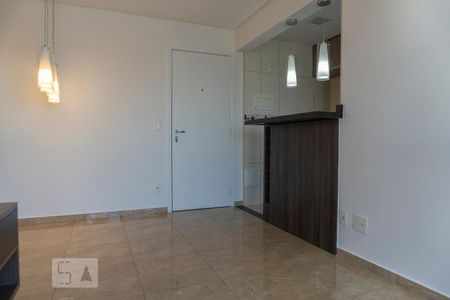 Sala de apartamento para alugar com 2 quartos, 56m² em Campestre, Santo André